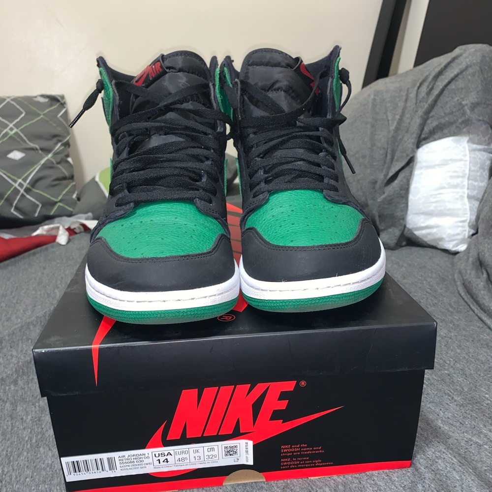 Air Jordan 1 retro high OG pine green 2.0